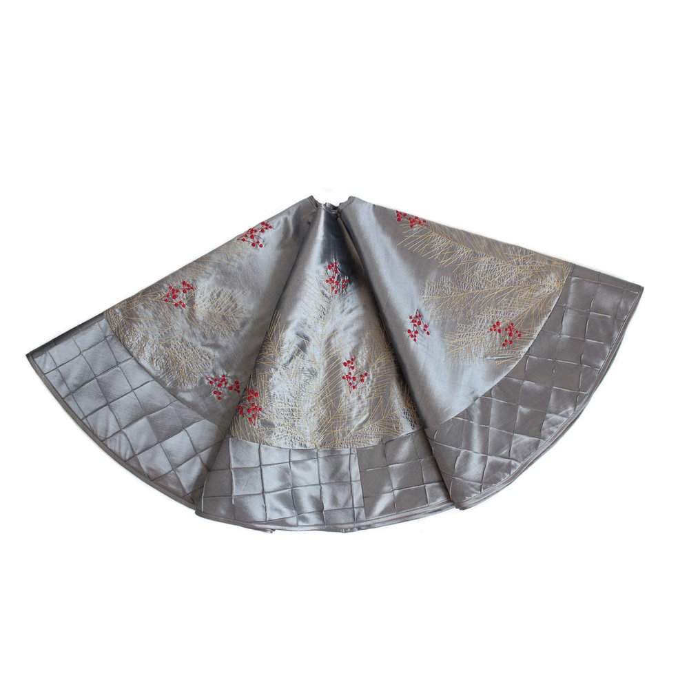 Gireshome 36" Silvery Faux Silk Deluxe Berry Embroidered with Handcraft Pintuck Border Christmas Tree Skirt Christmas Decoration