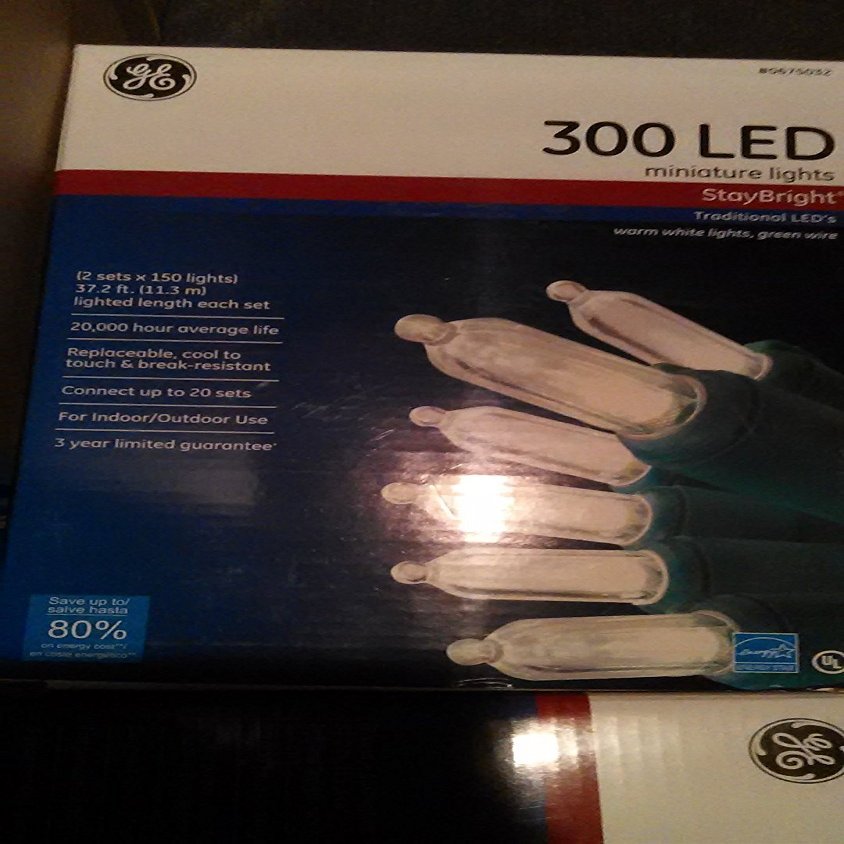 GE StayBright 300-Count 74.5-ft Constant Warm White Mini LED Plug-in Christmas String Lights Energy Star
