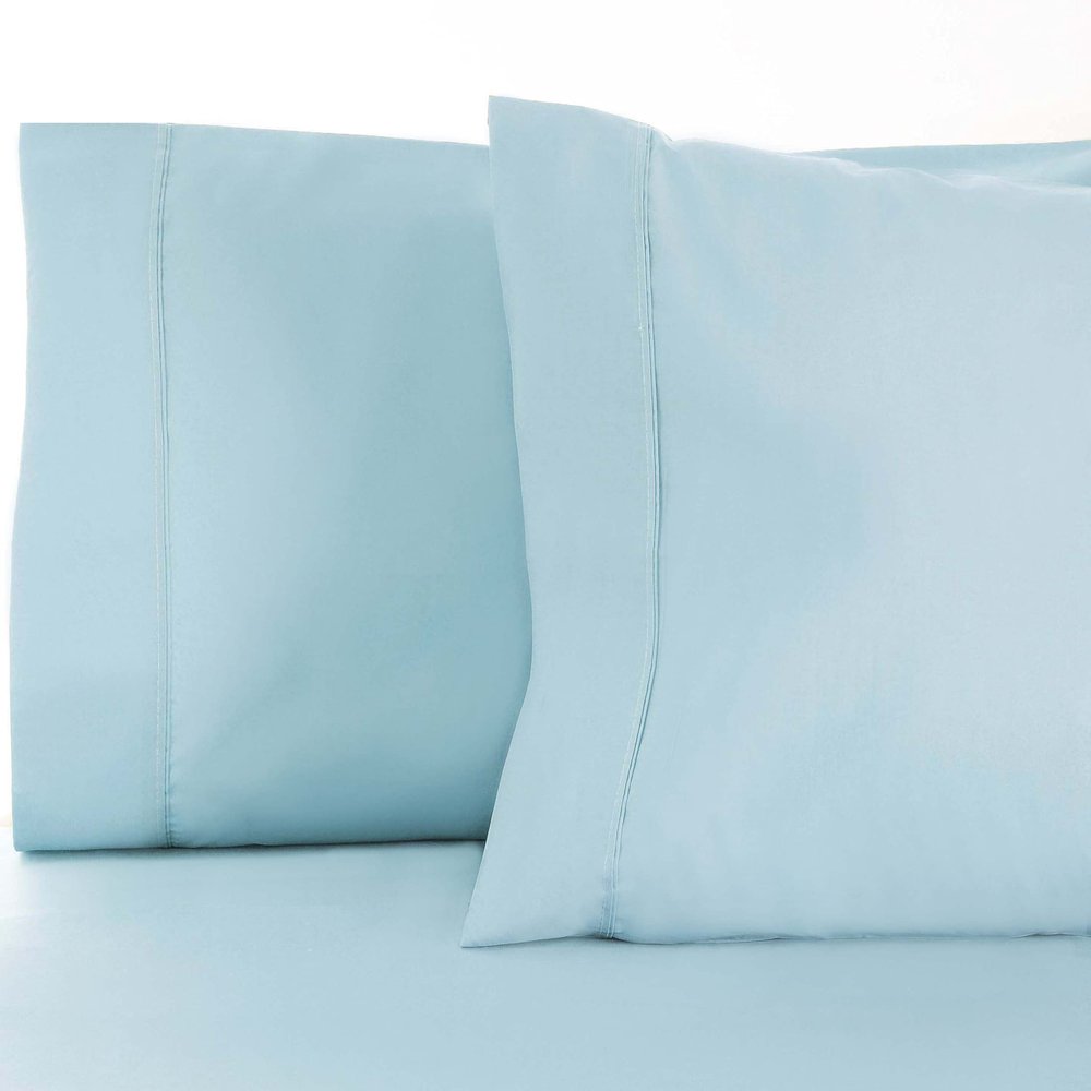 600 Thread Count Cotton Blend Solid Pillowcase Set, Includes 2 Pillowcases, Extra Oversized Bedding, Pillow Protector Covers, 2 Pack, Soft Sateen Weave Finish, Standard, Light Blue