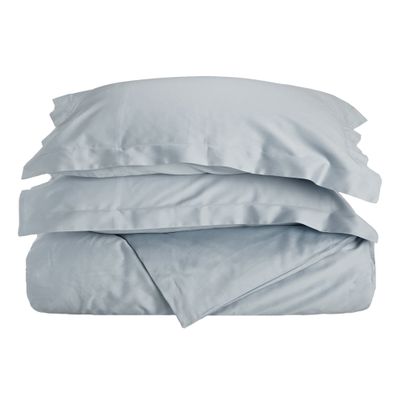 BLUENILEMILLS Egyptian Cotton Premium Duvet Cover Set, 400-Thread Count, Soft, Sateen Weave, Breathable, All-Season, Button Closure, Solid, Full/Queen, Light Blue by Blue Nile Mills