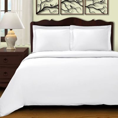 BLUENILEMILLS Egyptian Cotton Premium Duvet Cover Set, 400-Thread Count, Sateen Weave, Solid, Full/Queen, White by Blue Nile Mills
