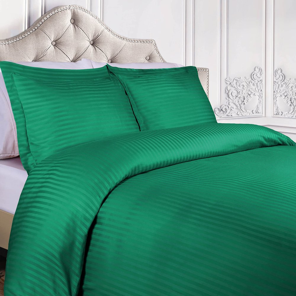 BLUENILEMILLS Blue Nile Mills 300 Thread Count Egyptian Cotton Striped Duvet Cover Set, Plush Luxury Bed Decor, Light Weight Bedding, Includes 1 Duvet Cover, 2 Pillow Shams, Full/Queen, Hunter Green