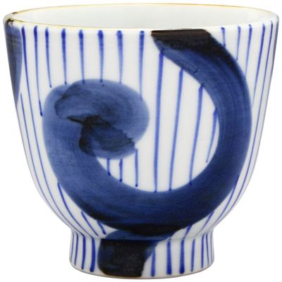 24to3(Nishitomi) Imari Ware Tokushichi Kiln Swirl Grass Teacup Blue