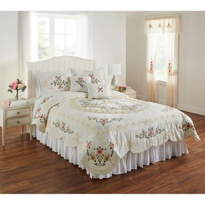 BrylaneHome Ava Oversized Embroidered Cotton Quilt - Twin, Ivory