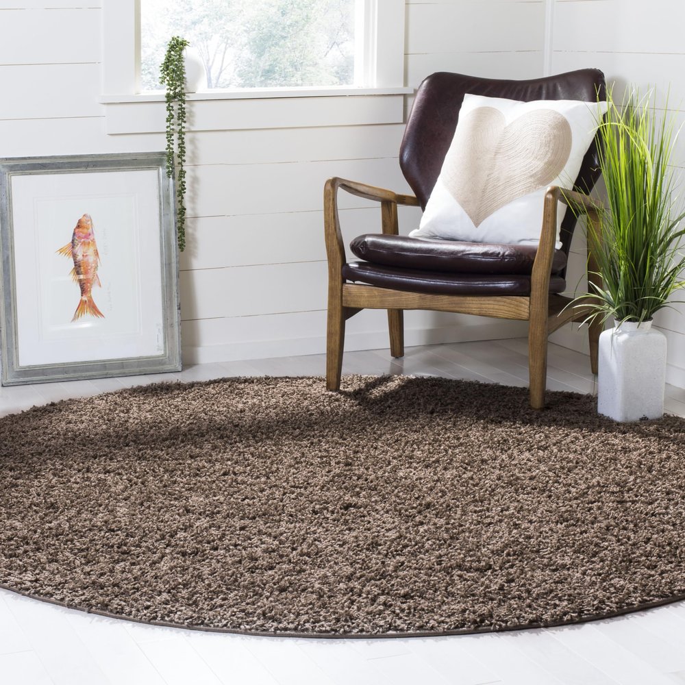 SAFAVIEH Athens Shag Collection Area Rug - 6'7" Round, Taupe Non-Shedding & Easy to Clean, Ideal for Living Room, Bedroom, Dining Space (SGA119T)
