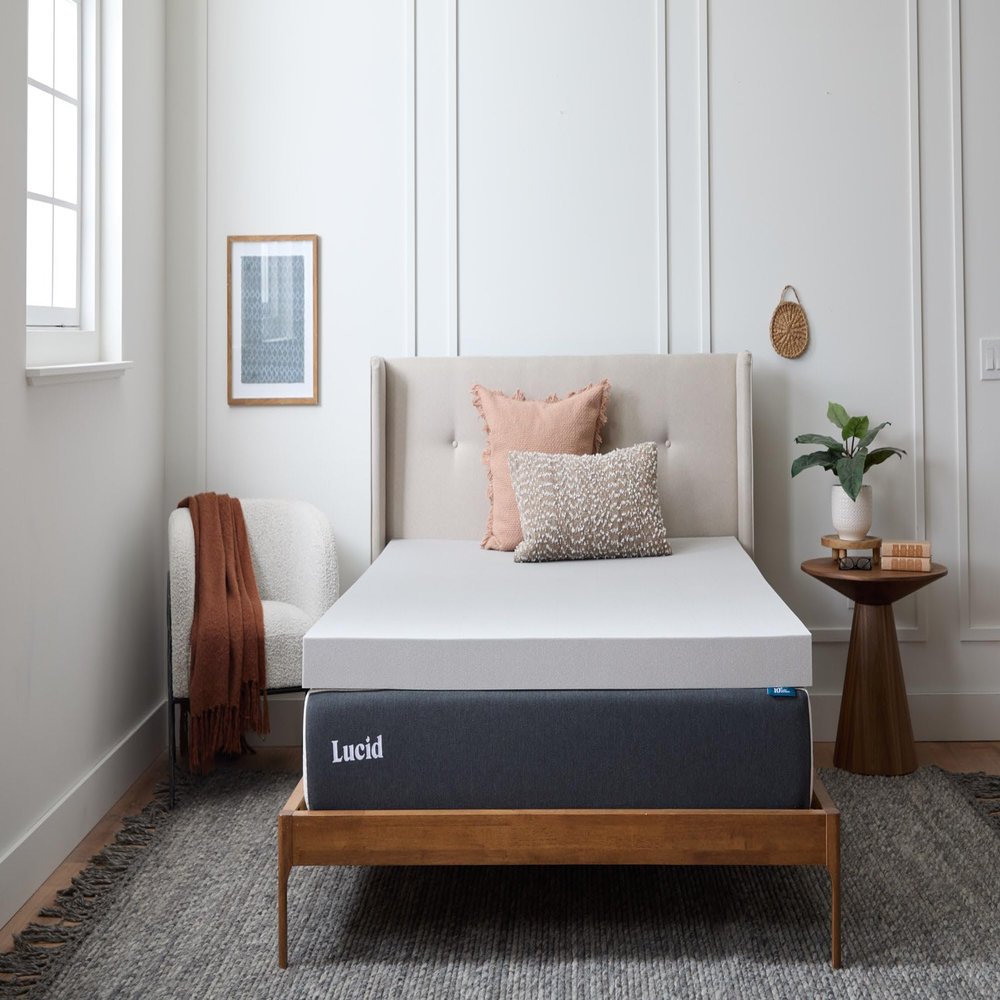 Lucid 4 Inch Bamboo Charcoal Infused Memory Foam Mattress Topper - Full Size Moisture and Odor Control - Ventilated - Ultra Plush Feel, Pressure-Relief Bed Topper CertiPur Certified