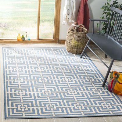 SAFAVIEH Washable Rug Outdoor Linden Collection - 4' x 6', Blue & Cream, Non-Shedding & Easy to Clean, Ideal for Patio, Backyard, Mudroom (LND128M)