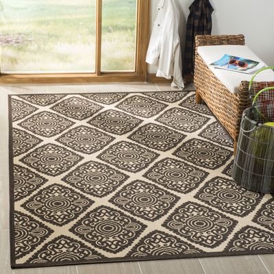 SAFAVIEH Washable Rug Outdoor Linden Collection - 4' x 6', Cream & Brown, Non-Shedding & Easy to Clean, Ideal for Patio, Backyard, Mudroom (LND132U)