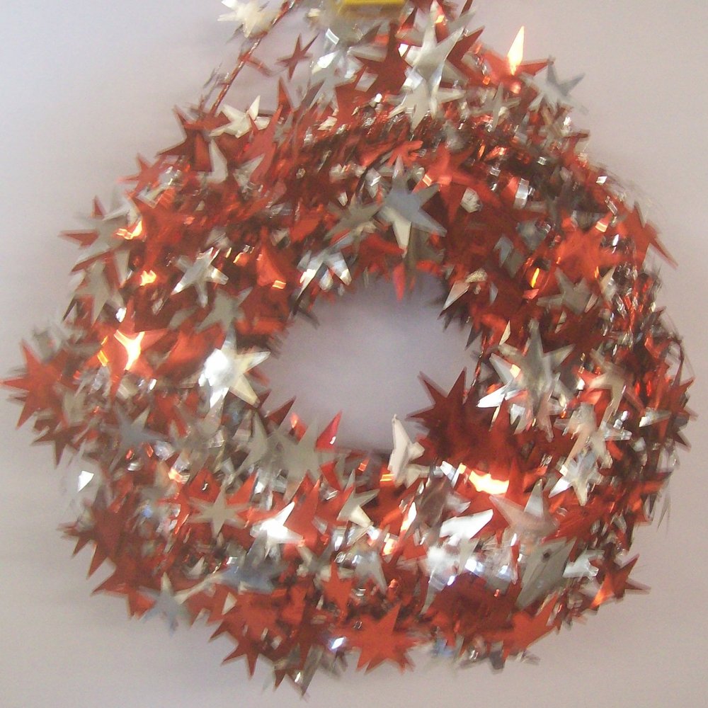 75 FEET Deluxe Wire Garland Red and Silver Stars 3 Strands 25 Feet Each