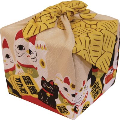 Japanese wrapping cloth FUROSHIKI MANEKI-NEKO HAPPY CAT MADE IN JAPAN 50cm