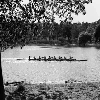 1930s Silhouette Sculling Boat Race On The Schuylkill River Between East And West River Drives Philadelphia Pa Usa Print