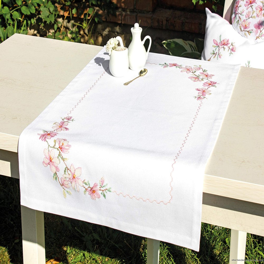 Luca-S Counted Cross Stitch kit Table Runner Table Runner Apple Blossom, 46x76cm, DIY