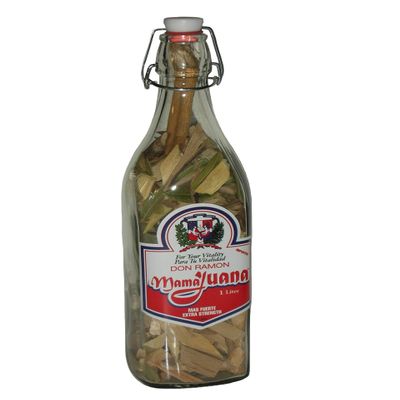 Don Ramon Mamajuana do-ityourself kit. Larger 1000 mL / 33 oz. size. Original island style with *Clavo and Una de Gato.