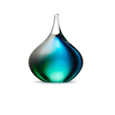 legendURN Teardrop Crystal Glass Keepsake Ashes urn 'Memorie' | Crystal Glass Keepsake Ashes Urn 'Memorie', a Work of Art