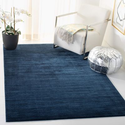 SAFAVIEH Vision Collection Area Rug - 5'1" x 7'6", Navy, Modern Ombre Design, Non-Shedding & Easy to Clean, Ideal for Living Room, Bedroom, Dining Space (VSN606N)