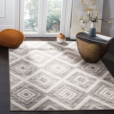 SAFAVIEH Skyler Collection 3' x 5' Grey/Ivory SKY120K Diamond Distressed Non-Shedding Living Room Bedroom Accent Rug