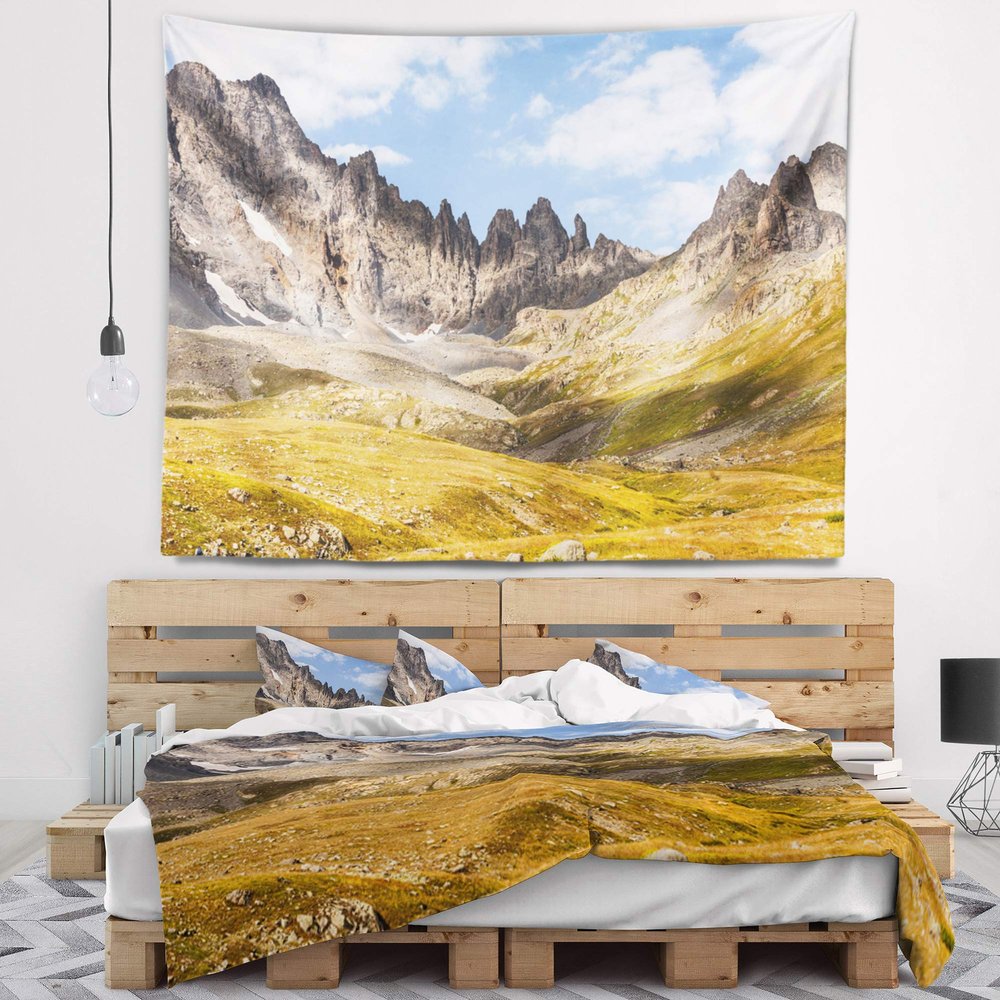 Designart ' Hills and Valleys in Golden Morning' Landscape Photography Tapestry Blanket Dcor Wall Art for Home and Office x Large: 80 in. x 68 in