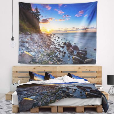 Designart ' Baltic Sea and Orlowo Cliff at Sunrise' Seascape Tapestry Blanket Dcor Wall Art for Home and Office x Large: 92" x 78"