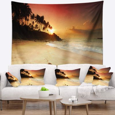 Designart ' Amazing Sunset and Beach in Sri Lanka' Modern Seashore Tapestry Blanket Dcor Wall Art for Home and Office, Created On Lightweight Polyester Fabric x Large: 92 in. x 78 in