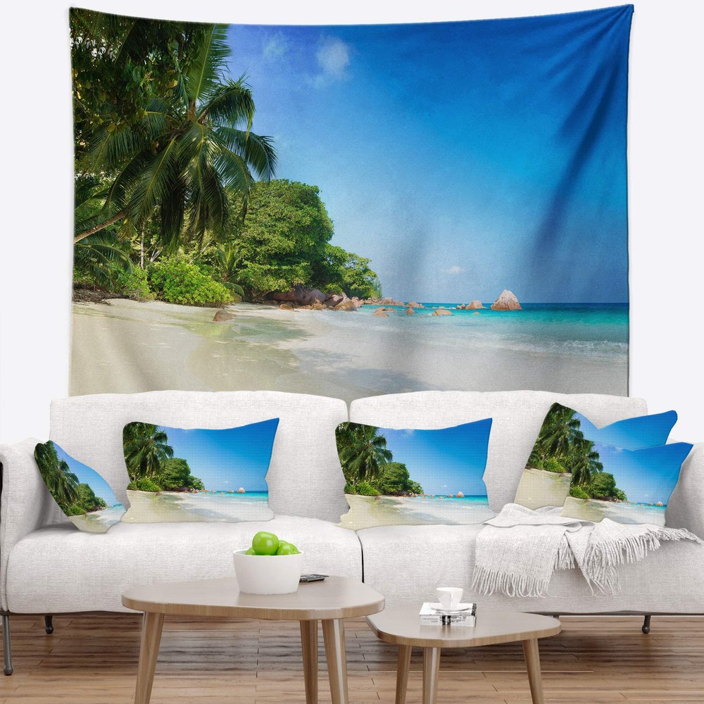 Designart ' Beautiful Praslin Island Seychelles' Seascape Tapestry Blanket Dcor Wall Art for Home and Office x Large: 92 in. x 78 in