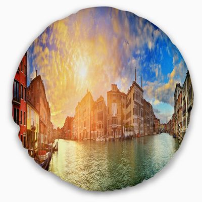 Designart Grand Canal Venice Panorama' Cityscape Throw Living Room, Sofa, High Quality Pillow Insert + Cushion Cover Printed On Both Side 20" Round