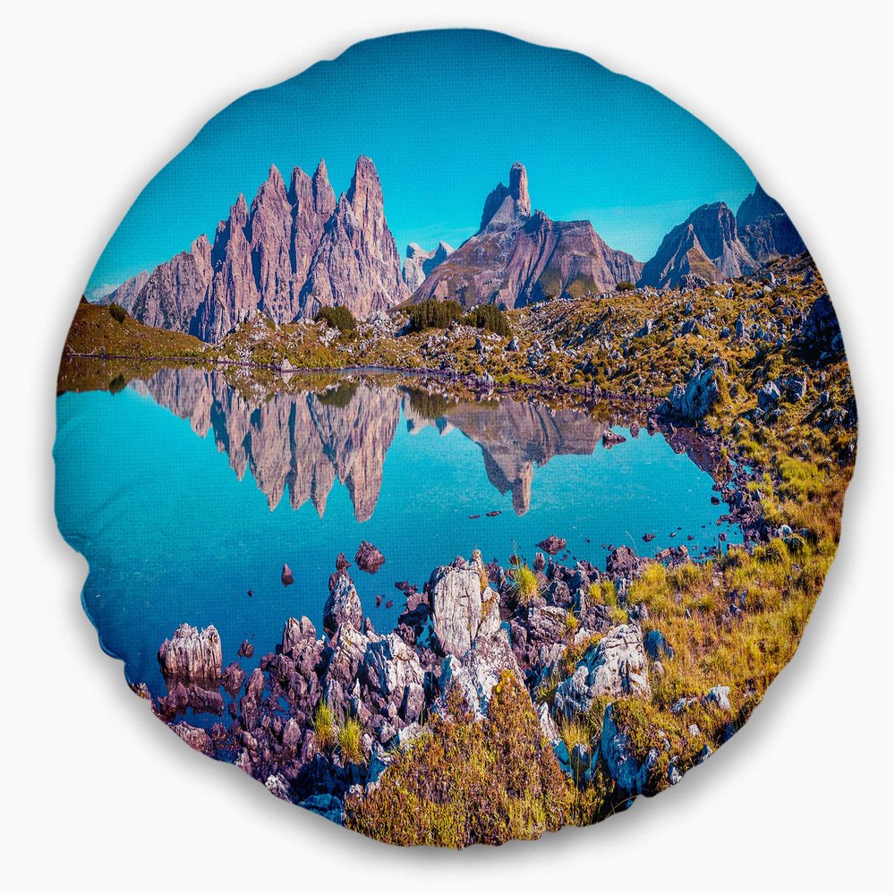Designart Lago Rienza Ursprung Panorama' Seashore Throw Living Room, Sofa, High Quality Pillow Insert + Cushion Cover Printed On Both Side 20" Round