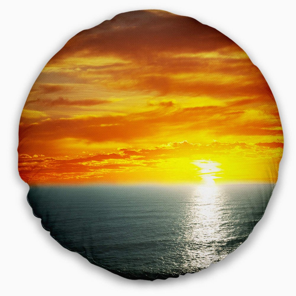 Designart Fantastic Sunset Over Sea Waters' Seashore Throw Cushion Pillow Cover for Living Room, Sofa 20" Round