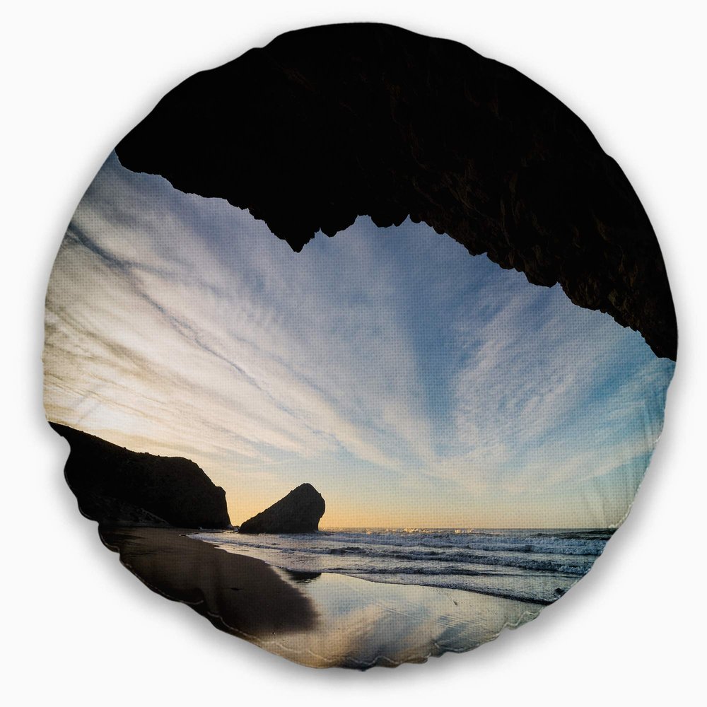 Designart Monsul Beach During Sunset' Seashore Throw Cushion Pillow Cover for Living Room, Sofa 20" Round