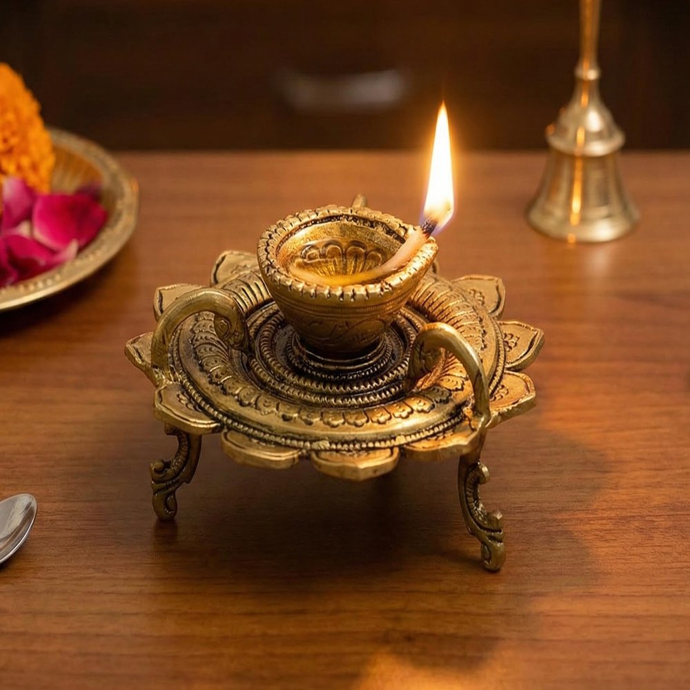 eSplanade - Lotus Shaped Round Brass Diya | Oil Lamp | Home Decor | Brass Diya | Brass Deepam | Brass Lamps | Kuthu Vilakku | Oil Lamp, Lamps for Home and Office