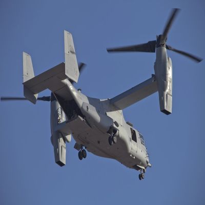 Posterazzi An MV-22B Osprey prepares for landing Marine Corps Air Station Yuma Arizona Poster Print, (17 x 11)