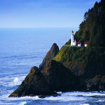 Heceta Head Lighthouse Oregon Usa Poster Print (34 x 22)