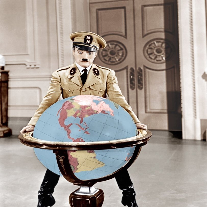 The Great Dictator Charles Chaplin 1940 Photo Print (16 x 20)