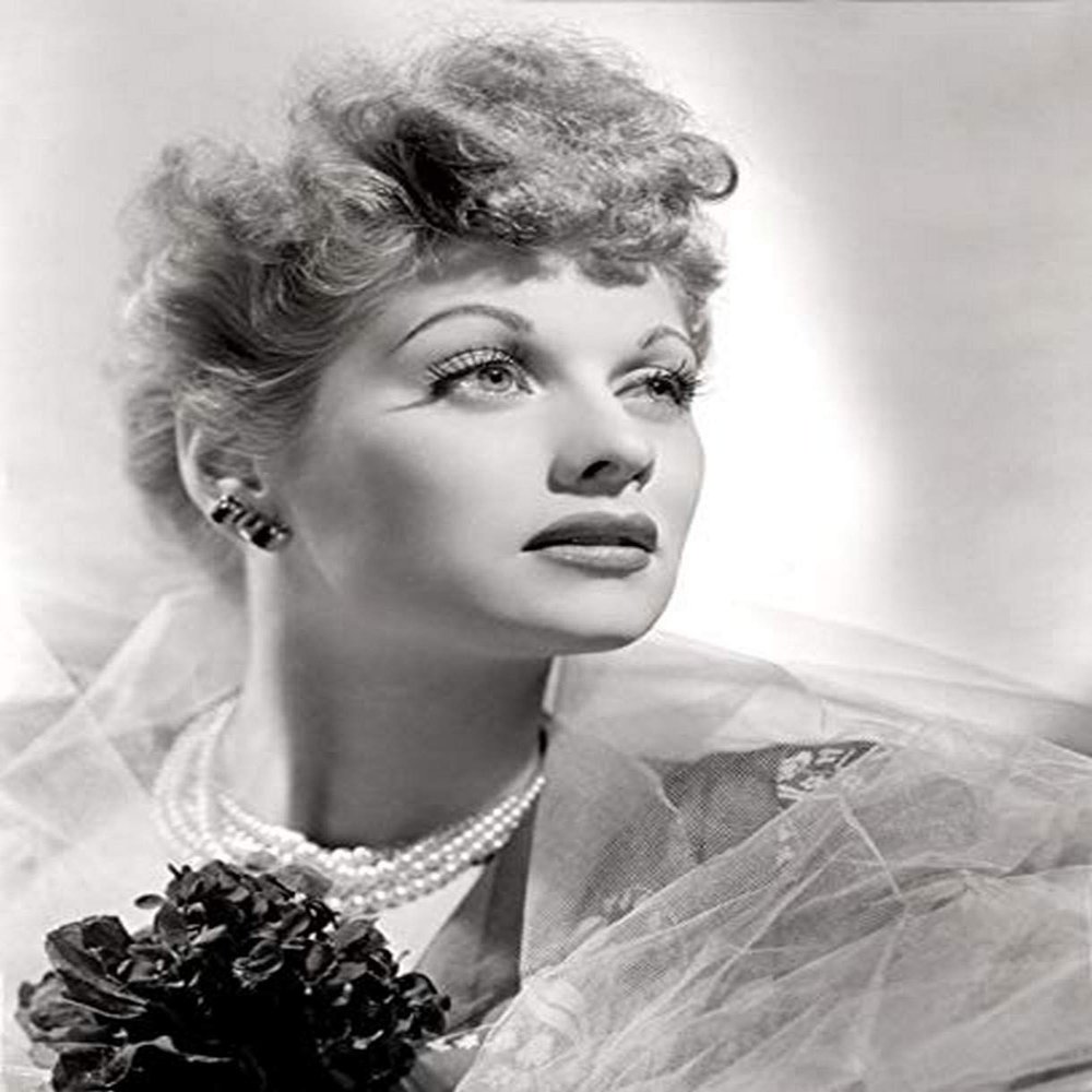 Posterazzi EVCPBDLUBAEC036H Lucille Ball Ca. 1940S Photo Print, 8 x 10