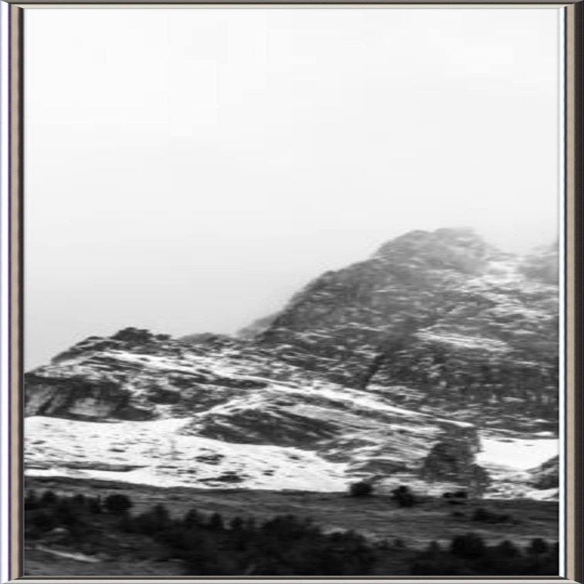 Frame It Easy 9 x 26 Gloss Silver Metal Frame (Hanover)