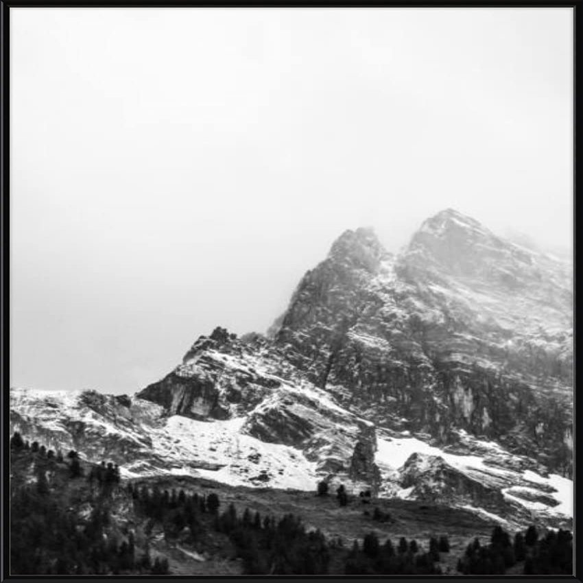 Frame It Easy 24 x 31 Gloss Black Metal Frame (Hanover)