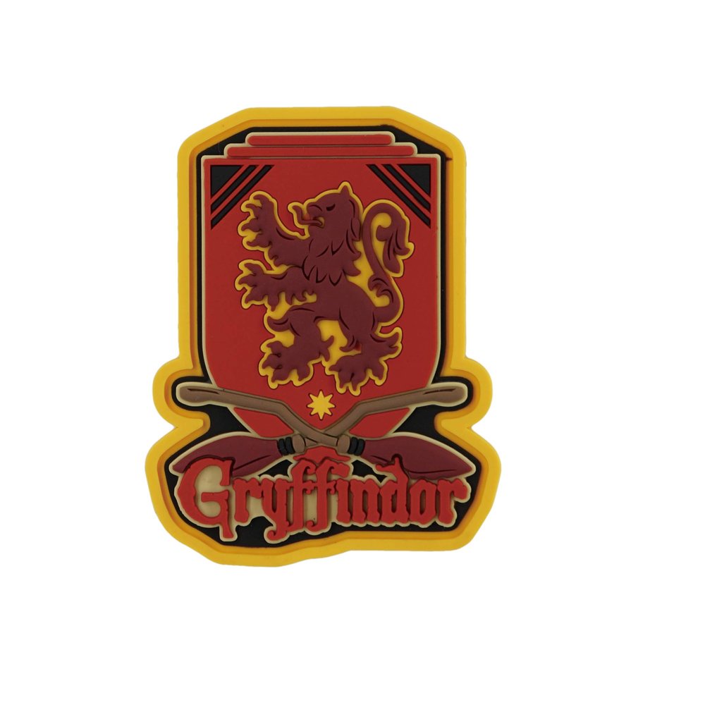 HARRY POTTER Gryffindor Quidditch Soft Touch Magnet, 3", Multicolor 48396
