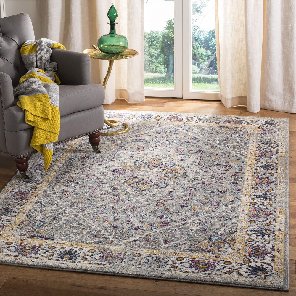 SAFAVIEH Evoke Collection 5'1" x 7'6" Grey/Grey EVK288F Oriental Medallion Distressed Non-Shedding Living Room Bedroom Area Rug