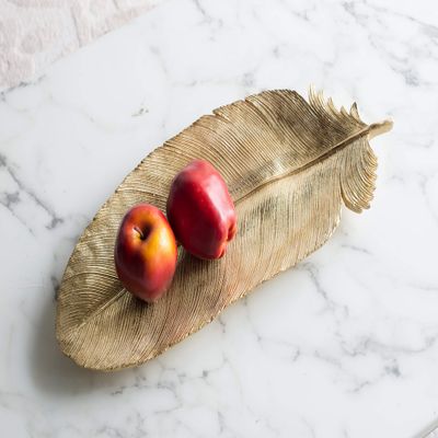 A&B Home Gold Leaf Plate - Realistic Design in Beautiful Gold Finish - Resembles Real Feather - Stunning Dcor or Accessory for Living Rooms, Offices, Kitchens & More