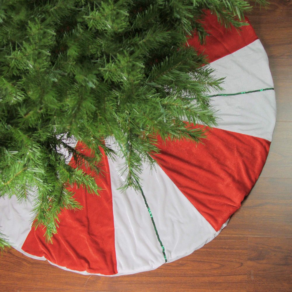 48" Red and White Peppermint Twist Stripes Christmas Tree Skirt