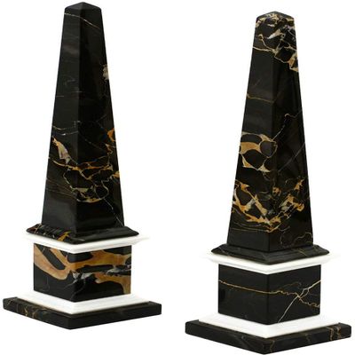 Obelisco in Marmo Nero Portoro e Bianco Carrara Black and White Marble Single Classic Obelisk Sculpture H.30CM