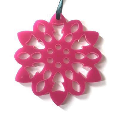 Super Cool Creation Fluffy Snowflake Christmas Tree Decoration - Pink - Large 14 cm