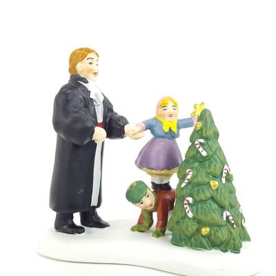 Department 56 New England Village Christmas Spirit Figurine, 2.56 Inch, Multicolor