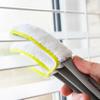 KitchenCraft Blind Cleaners - Microfibre Duster for Venetian Blinds, Shutters and Vents, 24.5 x 9 x 4 cm view 3