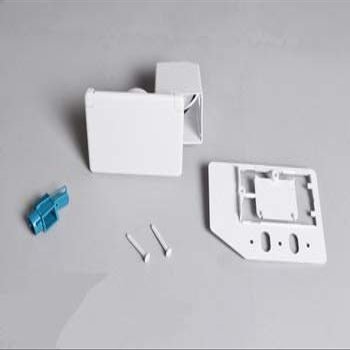 TRV Super Valve White Hayden Side Opening 110V Receptacle # 792095W