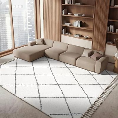 SAFAVIEH Area Rug 8x10 - Moroccan Fringe Shag Collection - Large - Ivory & Grey, Boho Design, Non-Shedding & Easy Cleaning, Plush Thick Pile, Ideal for Living Room, Bedroom, Dining Space (MFG332A)