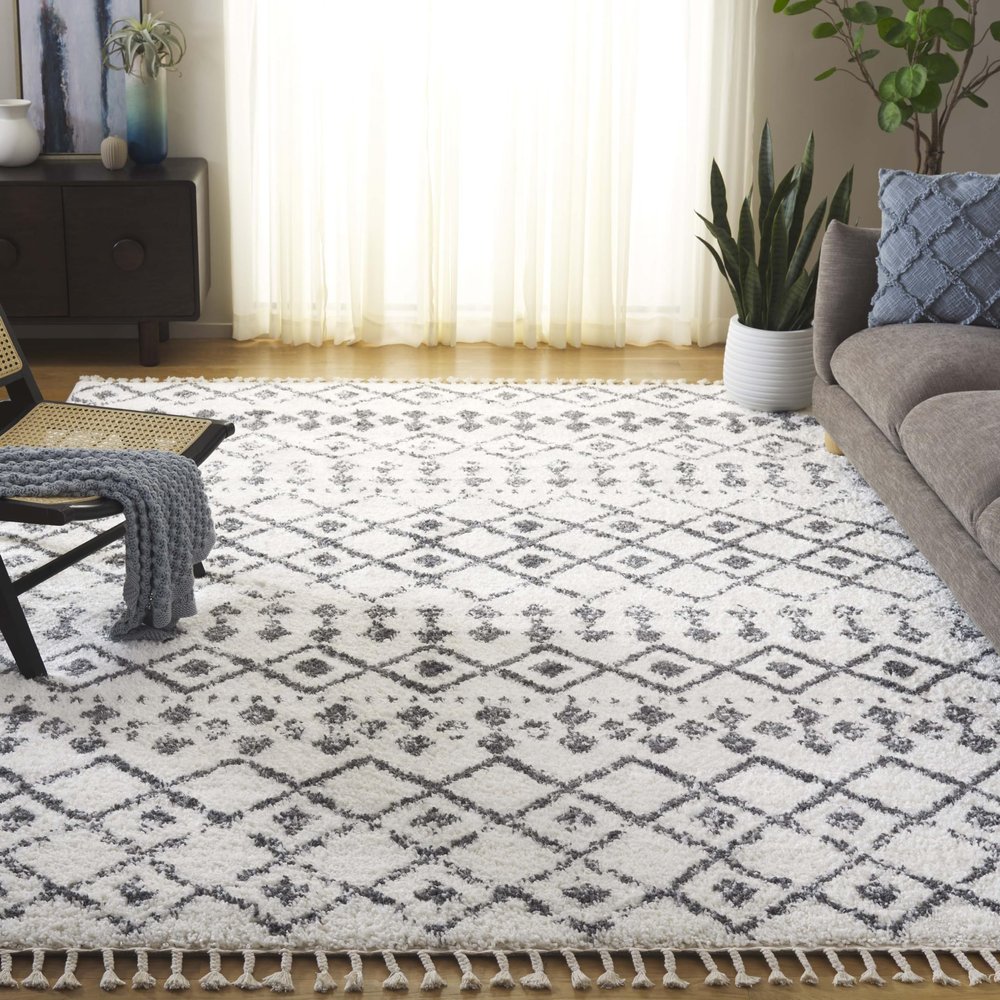 SAFAVIEH Area Rug 8x10 - Berber Fringe Shag Collection - Large - Cream & Dark Grey, Moroccan Design, Non-Shedding & Easy Cleaning, Thick Pile, Ideal for Living Room, Bedroom, Dining Space (BFG516A)