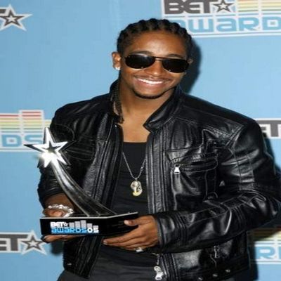 Posterazzi Poster Print Omarion in The Press Room for Bet Awards Kodak Theatre Los Angeles Ca June 28 2005. Photo by Michael GermanaEverett Collection Celebrity (8 x 10)