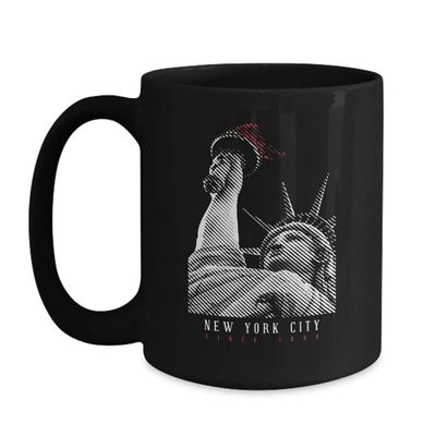 BeeTeeStore New York City Skyline Coffee Mug - Minimalist NYC Statue of Liberty Design for Residents and Tourists - 15oz Black Ceramic Tea Cup for Home and Office