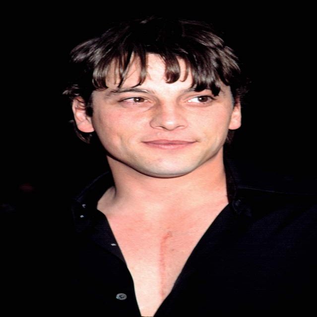 Posterazzi Poster Print Collection Skeet Ulrich at ABC Upfront Ny 5142002 by Cj Contino Celebrity (8 x 10)
