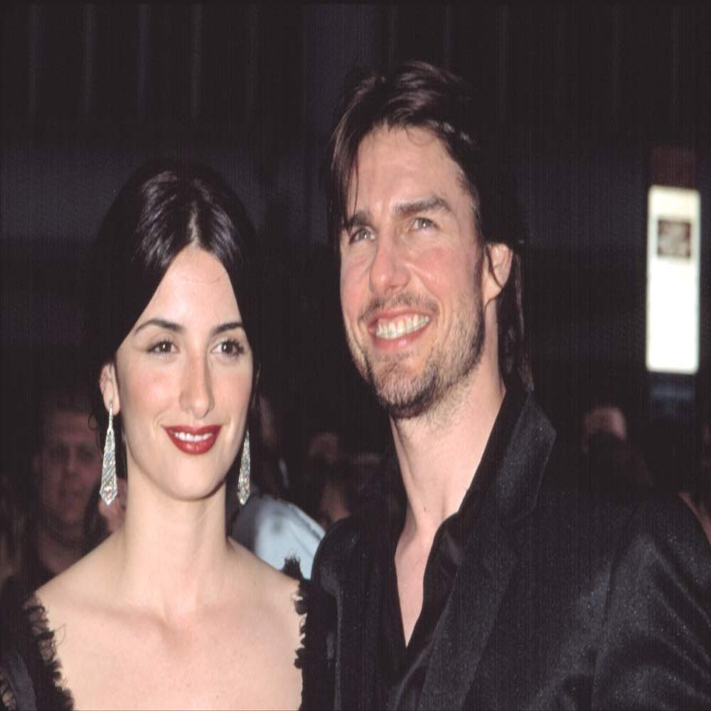 Posterazzi Poster Print Collection Tom Cruise and Penelope Cruz at The Premiere of Minority Report NYC 6172002 by Cj Contino. Celebrity (10 x 8)